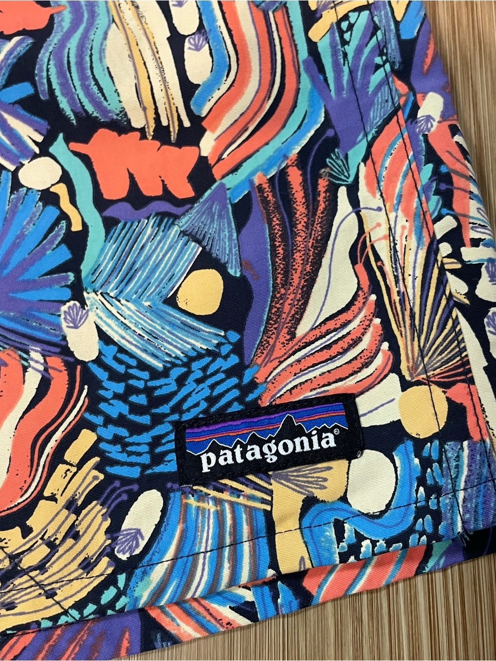 Patagonia L Mens 5" Baggies Shorts Abstract Botanical Swim Trunks Boardshorts